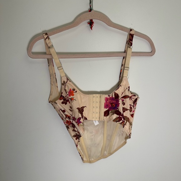 Urban Outfitters Out from Under Love Corset Bustier Crop Top size L New - Picture 2 of 2